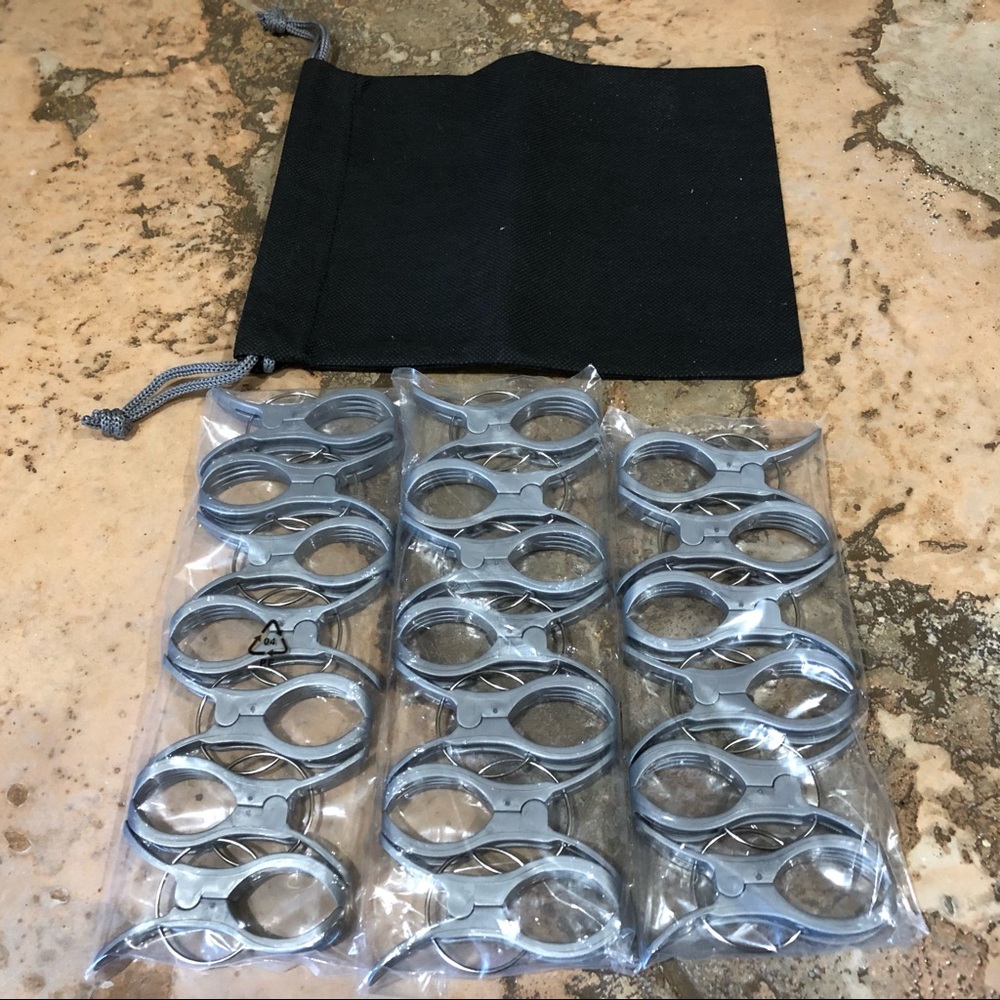Clips for Hot Rollers - New/Sealed w Storage Bag